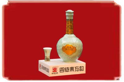 桂林灌阳县烟酒回收四特酒.jpg